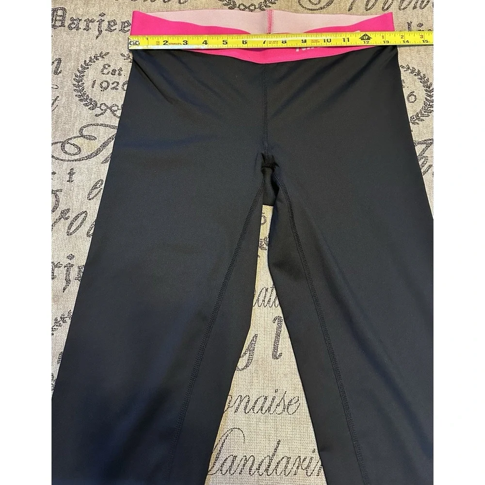 Nike Pro Women's Dri Fit Black Compression Training Crop Leggings Capri - Size M